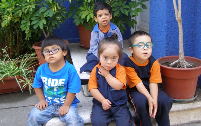 Niños con síndrome de Down de la Asociación Nacional del Discapacitado Mental, ANADIME.