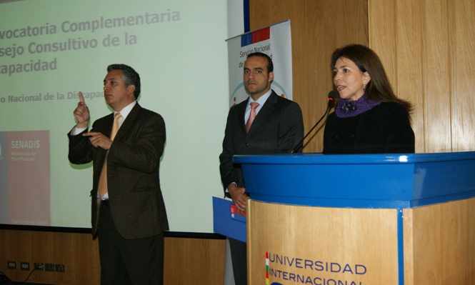 Directora Regional Metropolitana, Soledad Narbona durante la bienvenida.