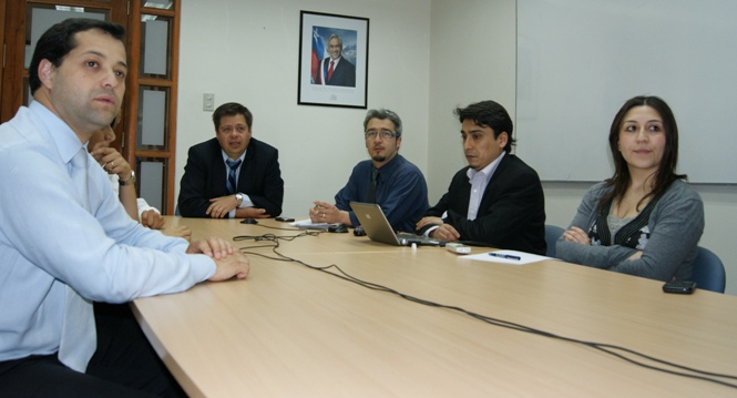 Directivos de Senadis durante la video conferencia con las Direcciones Regionales.