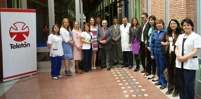 Representantes de CEDDIS en visita a Instituto de Rehabilitación Infantil Teletón