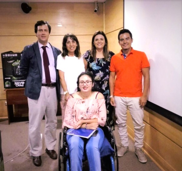 Director Nacional de Senadis junto a panelistas. 