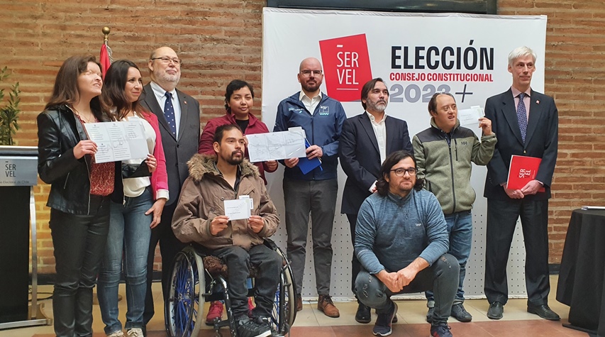 Gobierno y Servel anuncian medidas que posibilitan la votación de personas con discapacidad en Elección del Consejo Constitucional 2023