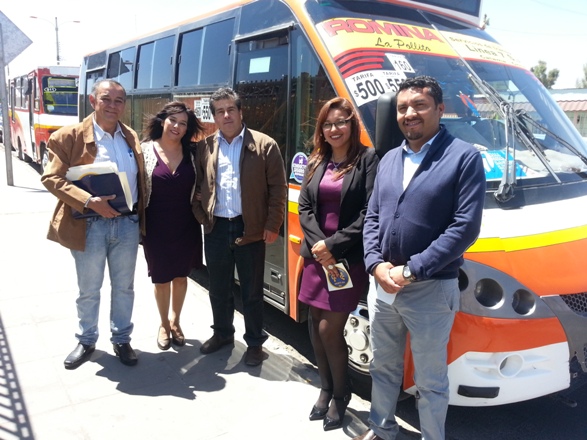 En Calama se realiza campaña de rebaja en pasaje de taxi buses y colectivos para Adultos Mayores y Personas en Situación de Discapacidad
