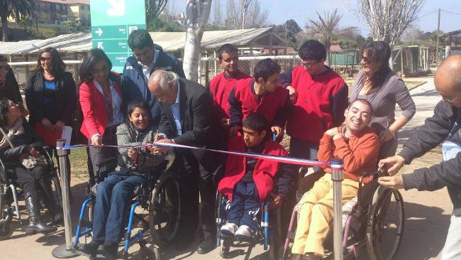 Inauguración del primer sendero accesible para personas con discapacidad de la región