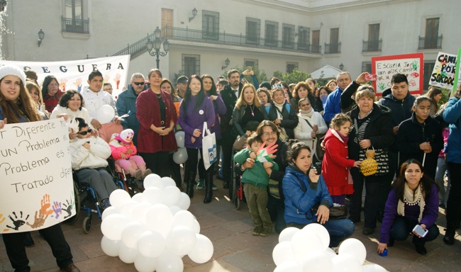 Ministra Villegas y Mauro Tamayo en conmemoración de la semana de la Sordoceguera