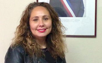 Javiera Flores Anderson, Directora Regional 