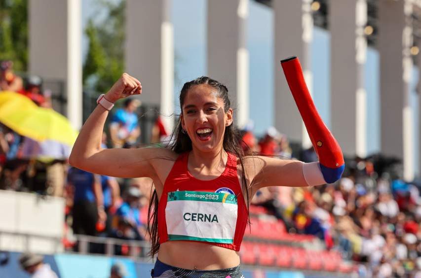 Oro y plata de Amanda Cerna en el Gran Prix Olomuc 2025