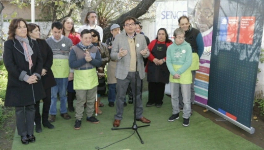 Ministro Barraza explica alcances de la Ley de Inclusión Laboral a personas en situación de discapacidad