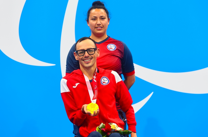 Alberto Abarza gana medalla de oro en los Juegos Paralímpicos de Tokio 2020