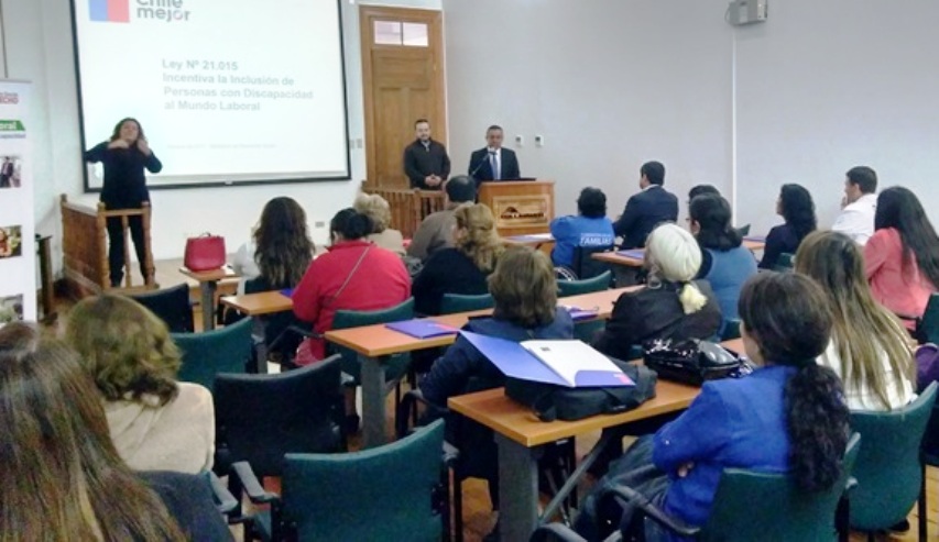 Con la participación de distintas organizaciones de personas en situación de discapacidad en la región se realizó en Iquique la Consulta Ciudadana.