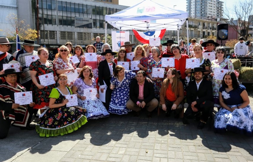 Con más de 120 parejas en escena se desarrolló el segundo cuecazo de la integración en Concepción