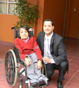 Wiliam Martínez junto a Camila Donoso.