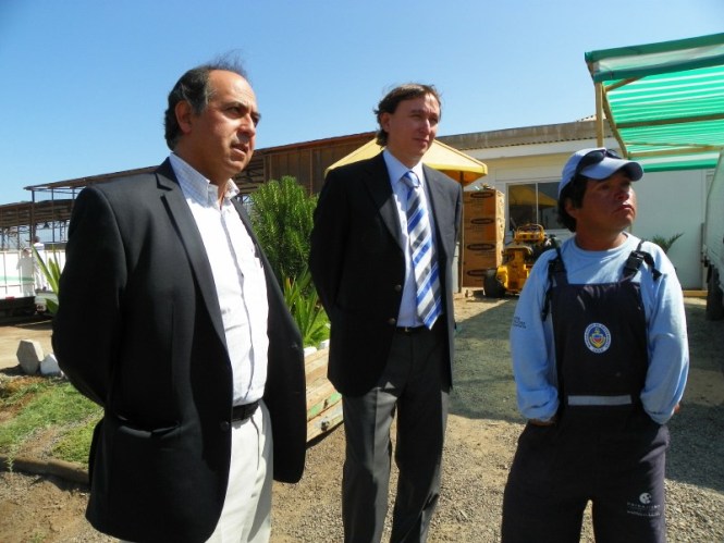 Director Regional del Senadis, Luis Oñate, junto al Seremi del Trabajo y Previsión Social, Pablo García.