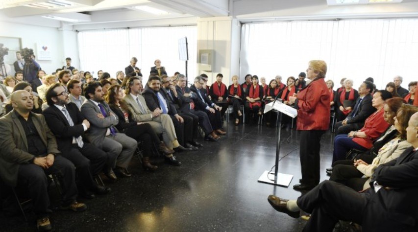 Presidenta Bachelet en la inauguración de IPS inclusivo en Valparaíso.