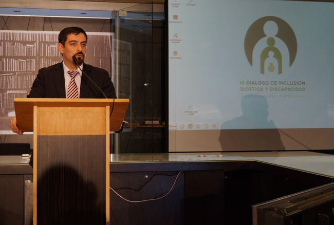 Director Nacional del Senadis en el Tercer Diálogo de Inclusión: Bioética y Discapacidad.