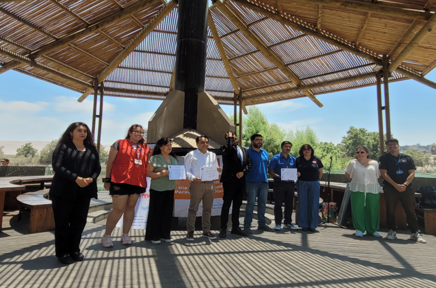 Autoridades durante reconocimiento realizado en el marco del Día Internacional de las Personas con Discapacidad.