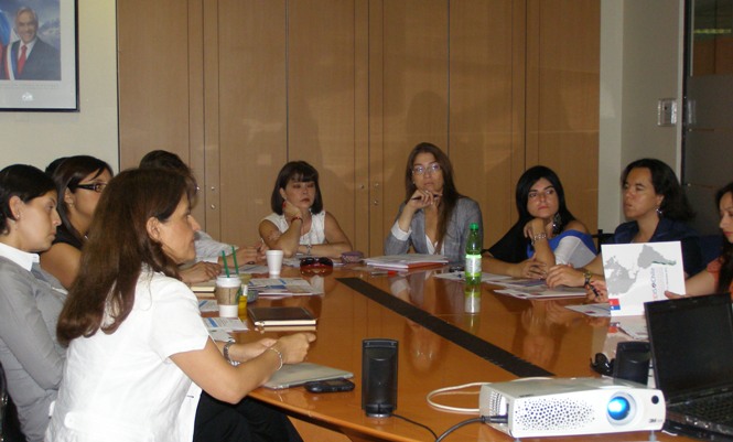 Elia Puentes, Fiscal del Senadis junto a los representantes de las Corporaciones de Asistencia Judicial del país.