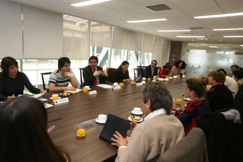 Ministro Barraza explica el proceso de reglamentación de la nueva Ley de Inclusión Laboral.