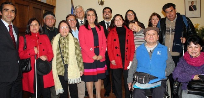 Movimiento D y Ministerio de Desarrollo Social acuerdan agenda de trabajo