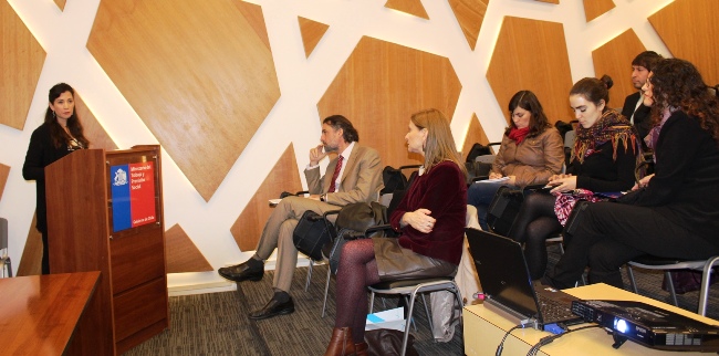 Subdirectora del SENADIS durante el apertura de la jornada de capacitación.