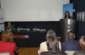 La Coordinadora de Fonadis, Paula Aravena habla en el seminario