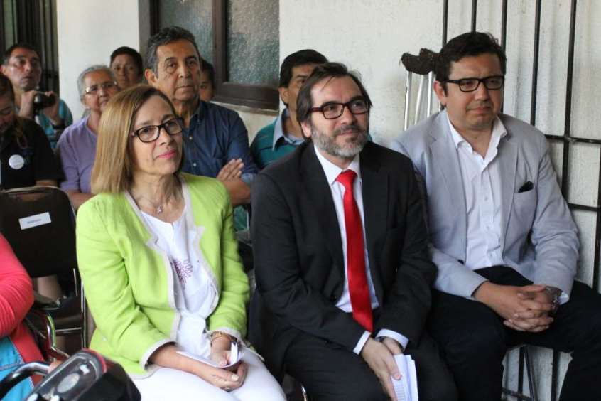 Director Nacional del SENADIS junto a Ministra de Bienes Nacional y Seremi de la misma cartera