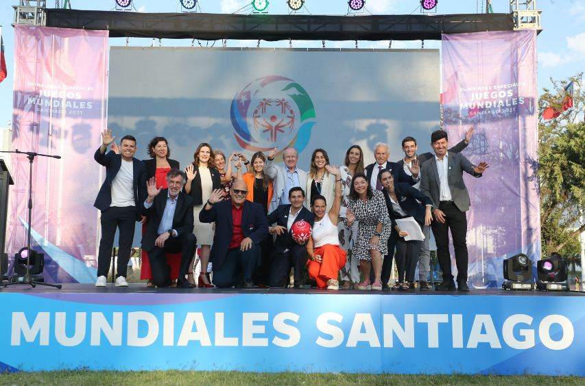 Fotgrafía del lanzamiento del logo de las Olimpiadas Especiales Santiago 2027