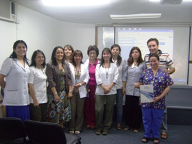 Aparece la Coordinadora Regional, Paula Aravena, junto al equipo de profesionales de NINEAS.