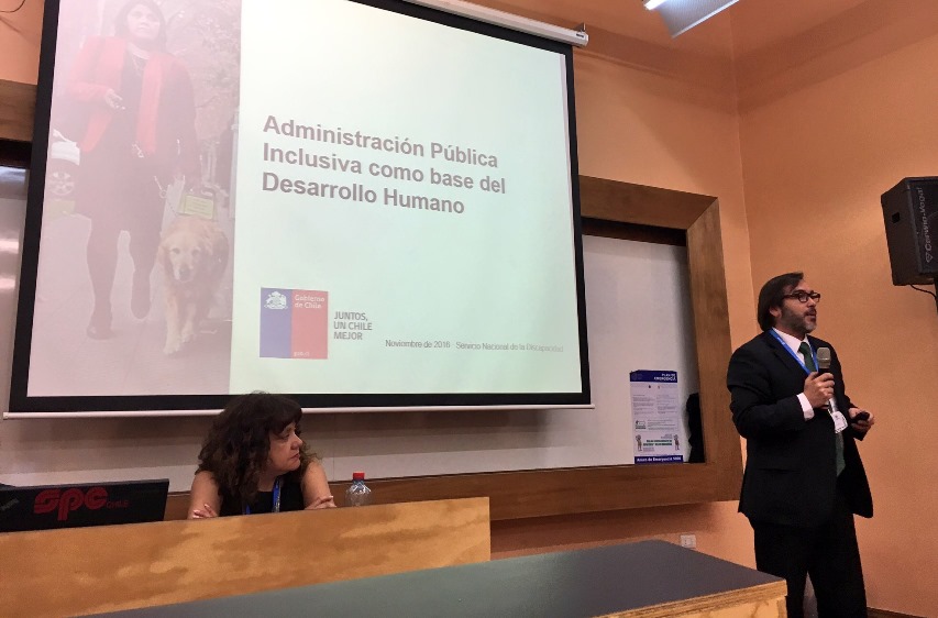 Director Nacional de SENADIS expone en XXI Congreso Internacional del CLAD