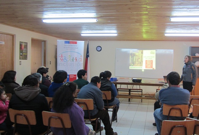 Directora Regional del Senadis durante la actividad. 