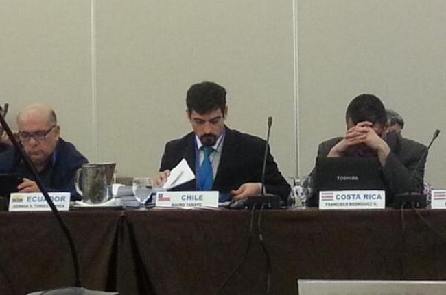 Director Nacional en la reunión de CEDDIS. 