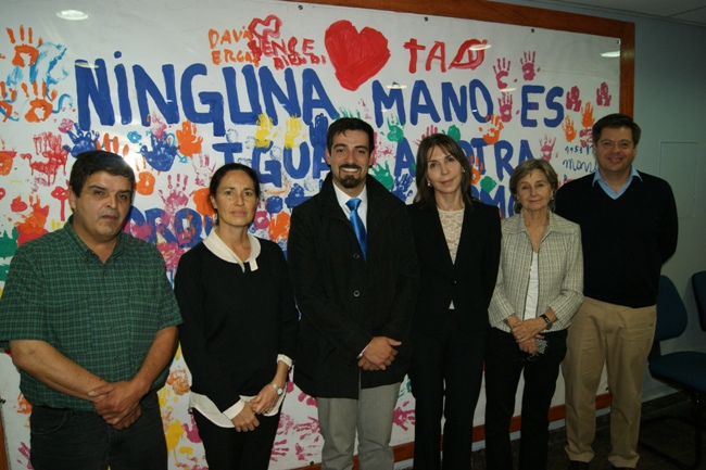 Director Nacional de Senadis junto a integrantes del Consejo Consultivo de la Discapacidad