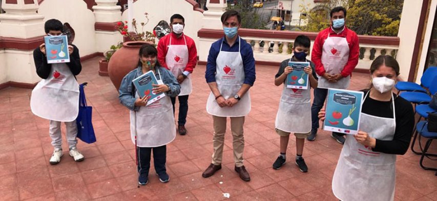 En región de Coquimbo se lanza primer recetario en Braille para potenciar la educación alimentaria inclusiva