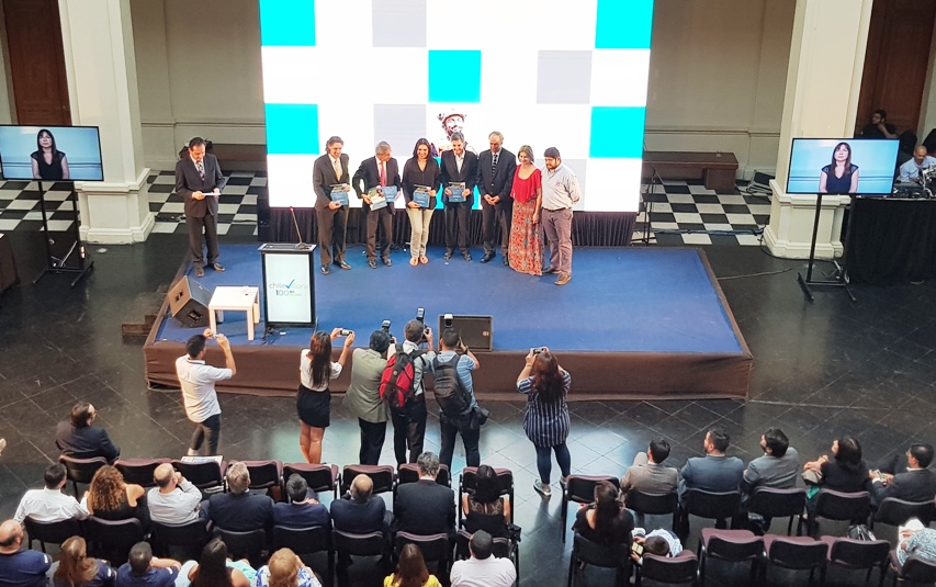 Ceremonia de celebración de los 100.000 trabajadores y trabajadoras has sido evaluados por ChileValora.