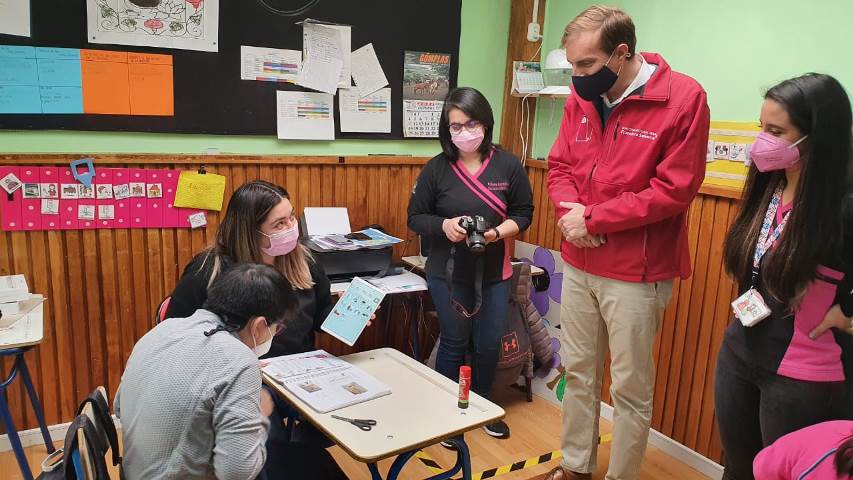 Director Nacional de SENADIS promueve iniciativas de inclusión de personas con discapacidad en su primera visita a Magallanes