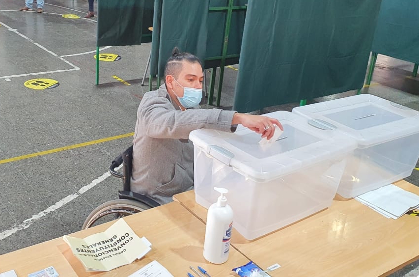 Personas con discapacidad podrán hacer uso del voto asistido estas elecciones de gobernadores