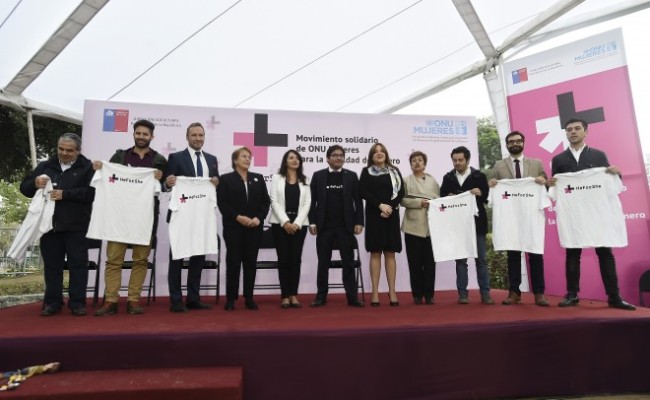 Presidenta Michelle Bachelet preside lanzamiento de la campaña HeforShe. 