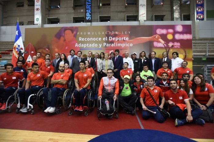 Mandataria promulga Ley que reconoce el deporte Adaptado y Paralímpico. Fotografía Presidencia