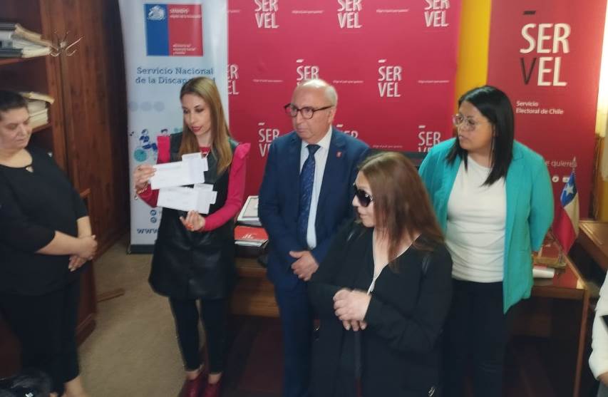 Gobierno y Servel promueven el Voto Asistido y medidas para personas con discapacidad en el Plebiscito Constitucional 2023