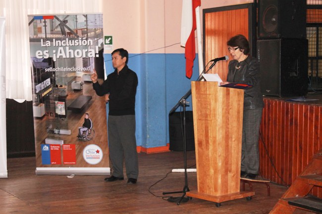 Directora Regional presenta el Sello Chile Inclusivo 2014