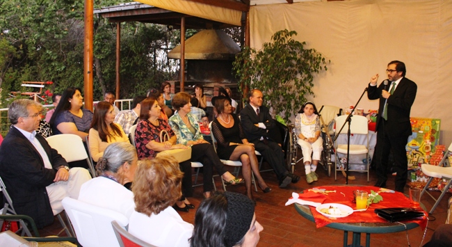 Director Nacional de Senadis durante la celebración navideña organizada por Orcodis de La Reina.