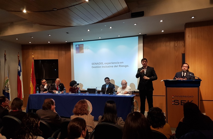 Presentación del Director Nacional en el Conversatorio sobre discapacidad y emergencia de la Universidad SEK