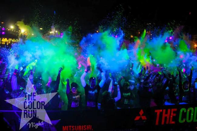 Imagen de corrida The Color Run Nigth 