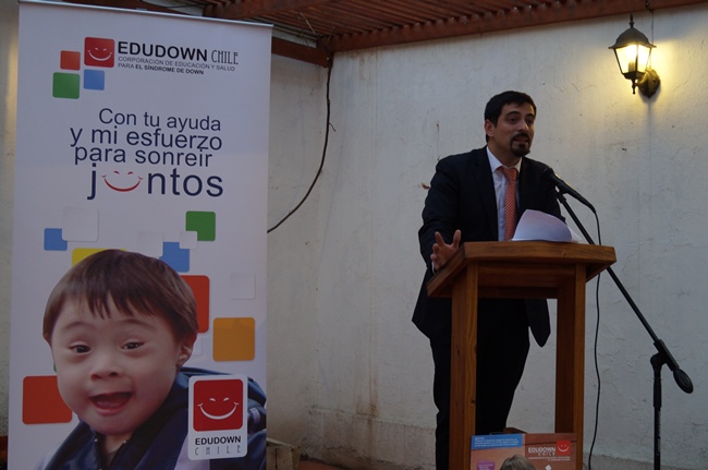 Director Nacional de Senadis, Mauro Tamayo, en inauguración de sede de Edudown.