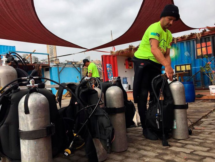 Se inicia formación de primeros instructores en buceo inclusivo.