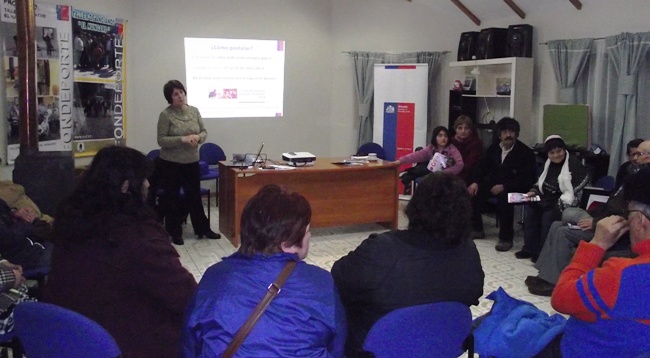 Directora Regional expone en Cochrane